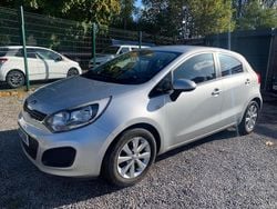 Silver Used 2014 Kia Rio Hatchback | £3,295 (Fair price)