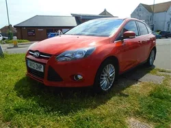 Red Used 2012 Ford Focus Zetec Hatchback | £3,295 (A bit pricey)