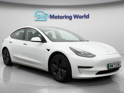 White Used 2021 Tesla Model 3 Long Range AWD Sedan | £19,000 (Fair price)