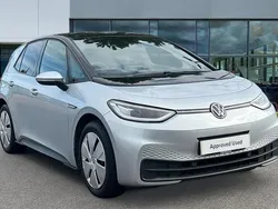 Scale silver metallic black Used 2020 VW ID.3 Pro Hatchback | £15,593 (Fair price)