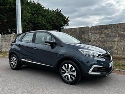 Blue Used 2018 Renault Captur Play SUV | £6,995 (Fair price)
