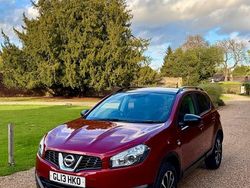 Red Used 2013 Nissan Qashqai 360º SUV | £3,999