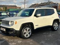 White Used 2016 Jeep Renegade Limited SUV | £6,195 (Fair price)