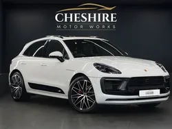 White Used 2023 Porsche Macan SUV | £64,990 (Expensive)