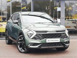Green New 2025 Kia Sportage GT-Line SUV | £30,498 (Good price)