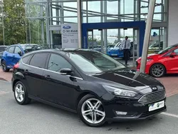 Shadow black Used 2016 Ford Focus Zetec Hatchback | £5,991 (Fair price)