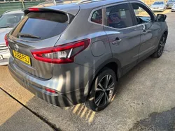 Grey Used 2018 Nissan Qashqai N-Connecta SUV | £8,995 (Fair price)