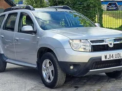 Silver Used 2014 Dacia Duster Lauréate SUV | £7,295 (Fair price)