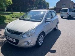 Silver Used 2010 Hyundai i20 Comfort Hatchback | £2,595 (Good price)