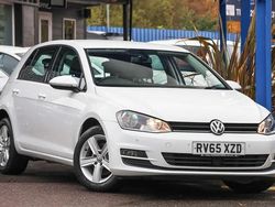 White Used 2015 VW Golf VII Match Hatchback | £6,491 (Fair price)