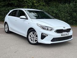 White Used 2018 Kia Ceed 2 Hatchback | £6,990 (Fair price)