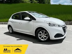White Used 2016 Peugeot 208 Active Hatchback | £2,495 (Super price)