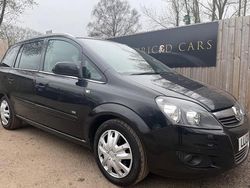 Black Used 2013 Vauxhall Zafira Design Edition MPV | £1,789 (Super price)