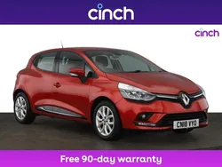 Red Used 2018 Renault Clio IV Dynamique Hatchback | £9,399 (Fair price)
