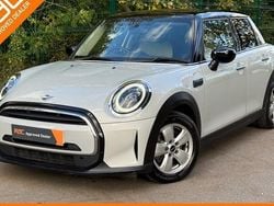 Silver Used 2022 Mini Cooper Classic Hatchback | £16,890 (Good price)