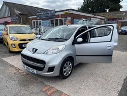 Silver Used 2010 Peugeot 107 Hatchback | £2,499 (Fair price)