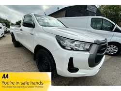 White Used 2021 Toyota HiLux Active Pickup | £17,490 (Fair price)