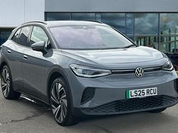 Moonstone grey Used 2025 VW ID.4 Pro SUV | £30,344 (Fair price)