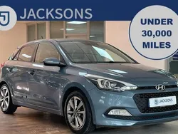 Blue Used 2015 Hyundai i20 Premium Hatchback | £8,850 (Fair price)