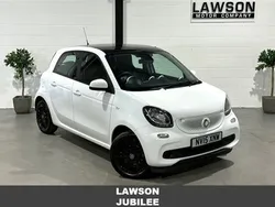 White Used 2015 Smart ForFour Prime Hatchback | £5,490 (Fair price)