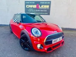 Red Used 2017 Mini Cooper Hatch Hatchback | £8,995 (Expensive)