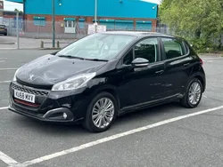 Black Used 2018 Peugeot 208 Signature Sky Hatchback | £4,250 (Super price)