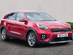 Red Used 2022 Kia Niro 3 SUV | £18,634 (Fair price)