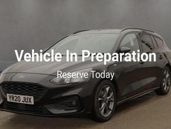 Black Used 2020 Ford Focus ST-Line Estate | £9,990 (Good price)
