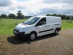 White Used 2016 Citroën Dispatch MPV | £4,799 (Fair price)