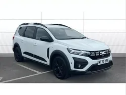 White Used 2023 Dacia Jogger Extreme MPV | £15,390 (Fair price)