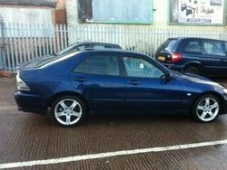 Used 2003 Lexus IS200 Sedan | £1,590
