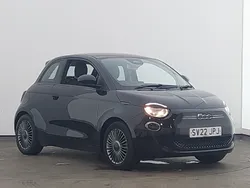 Black Used 2022 Fiat 500e Icon Hatchback | £11,698 (A bit pricey)