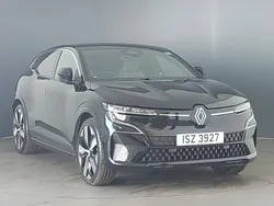 Black Used 2024 Renault Mégane Komfort Hatchback | £22,998 (Fair price)