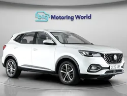 White Used 2022 MG HS Exclusive SUV | £13,000 (Fair price)