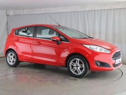 Red Used 2013 Ford Fiesta Zetec Hatchback | £2,499 (Fair price)