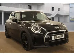Used 2023 Mini Cooper Level 2 Hatchback | £9,990 (Good price)