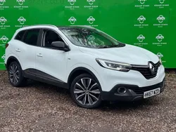 White Used 2018 Renault Kadjar Signature SUV | £11,999 (Fair price)