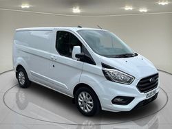 Frozen white (solid paint) Used 2022 Ford Transit Custom Limited | £15,995 (Good price)