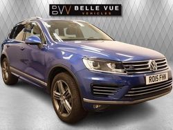 Blue Used 2015 VW Touareg R-line SUV | £13,995 (Good price)