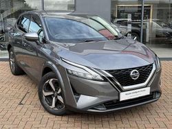 Grey Used 2022 Nissan Qashqai N-Connecta SUV | £17,699 (Fair price)