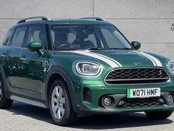 Green Used 2021 Mini Cooper S Countryman Classic SUV | £22,000 (Fair price)
