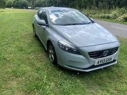 Blue Used 2013 Volvo V40 SE Estate | £3,995 (Fair price)
