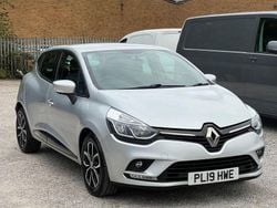 Silver Used 2019 Renault Clio IV Play Hatchback | £7,295 (Good price)