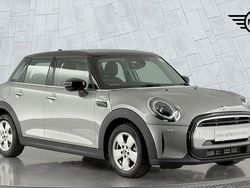 Silver Used 2024 Mini Cooper Classic Hatchback | £21,490 (Fair price)