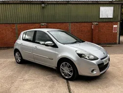 Silver Used 2011 Renault Clio II Dynamique Hatchback | £2,495 (Fair price)