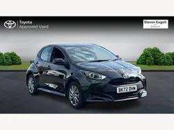 Black Used 2022 Toyota Yaris Hybrid Hatchback | £16,195 (Good price)
