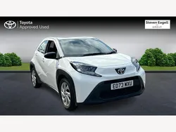 White Used 2023 Toyota Aygo PURE Hatchback | £12,534 (Fair price)