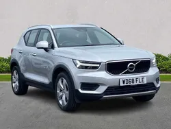 Silver Used 2018 Volvo XC40 Momentum SUV | £20,399 (Fair price)