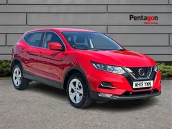 Red Used 2019 Nissan Qashqai Acenta Premium SUV | £12,995 (Super price)