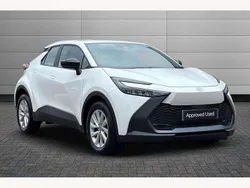 Pure white New 2024 Toyota C-HR SUV | £26,995